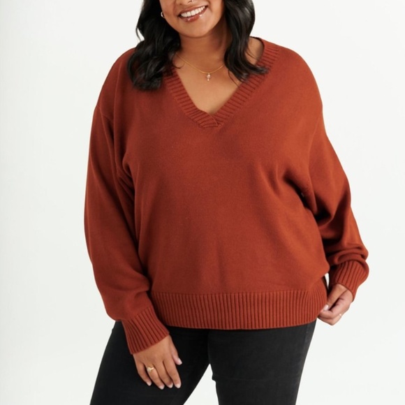 NWOT Emma Knudsen Rumi V-Neck Sweater - Charcoal - Size Small - Picture 6 of 6